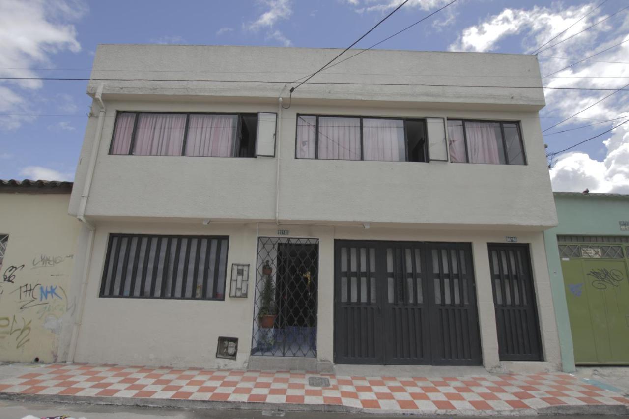 Hospedaje Solianka Bogotá Dış mekan fotoğraf